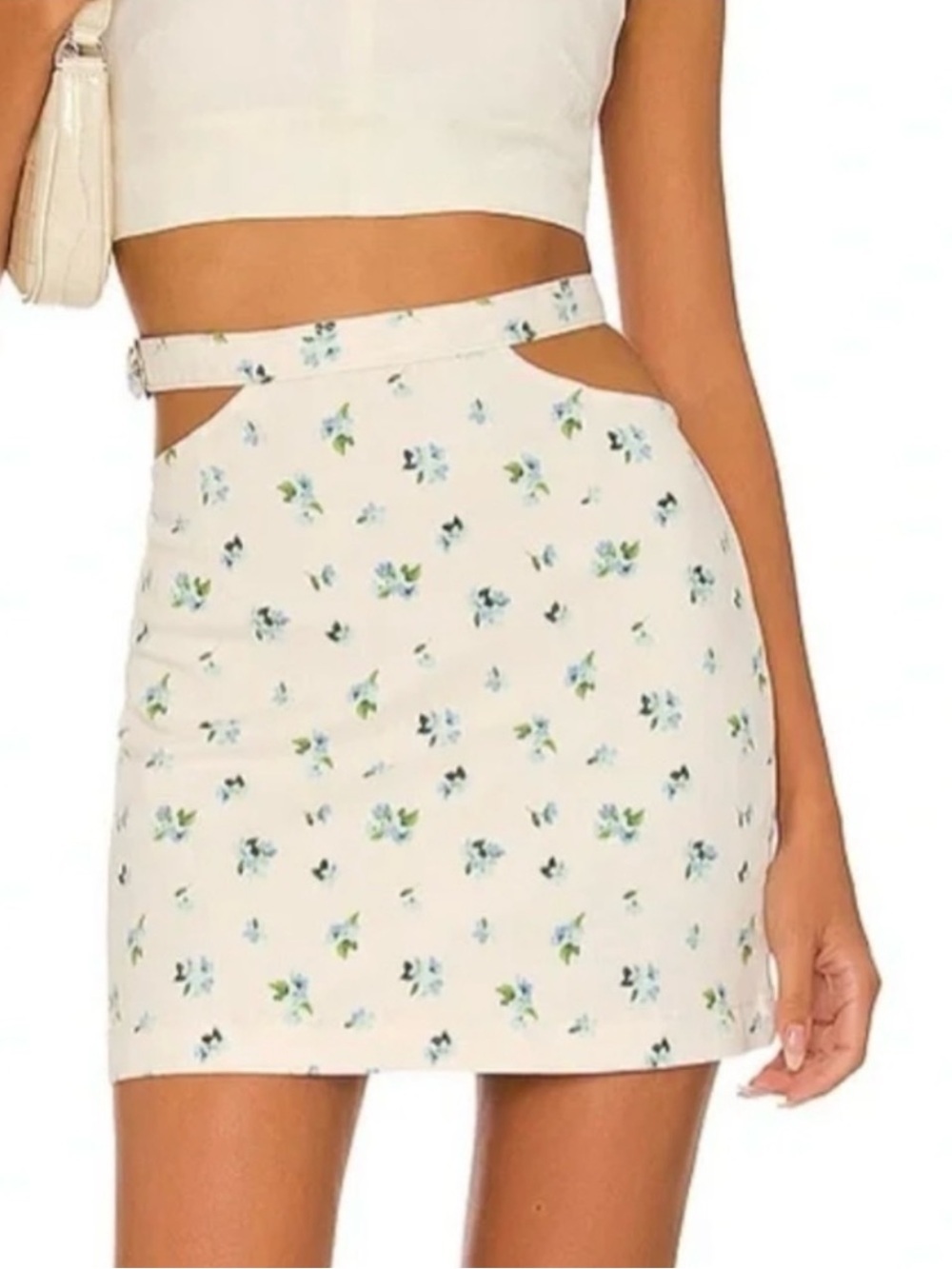 NWT! WEWOREWHAT Revolve Cut Out Mini Skirt Denim | Ivory Watercolor Large 🏹